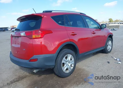 2015 Toyota Rav4 Le z USA, uszkodzony, nr VIN JTMZFREV7FJ049326